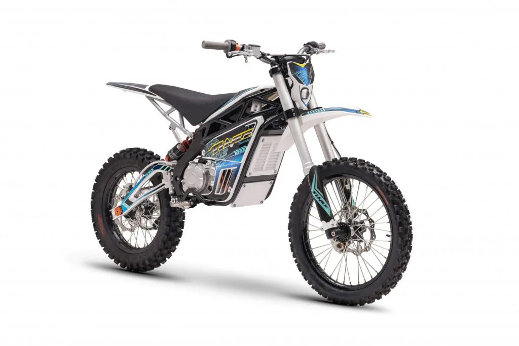 Starland ET electric dirt bike – right side angled on white background
