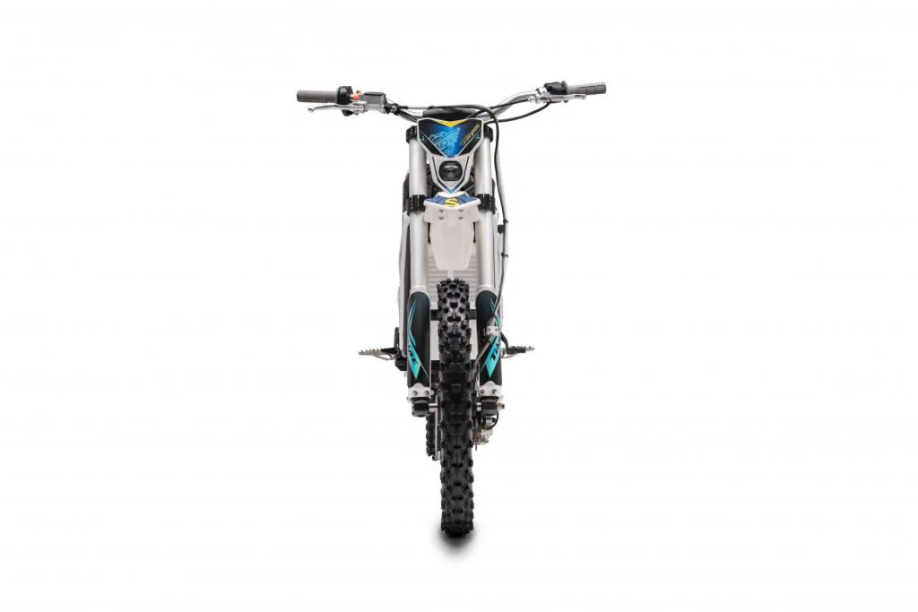Starland ET electric dirt bike – front view on white background