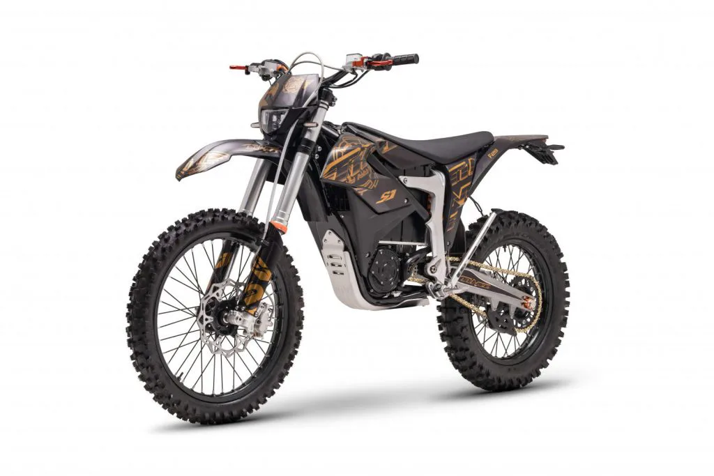 Starland F29 electric dirt bike in black with bronze accents – left side on white background